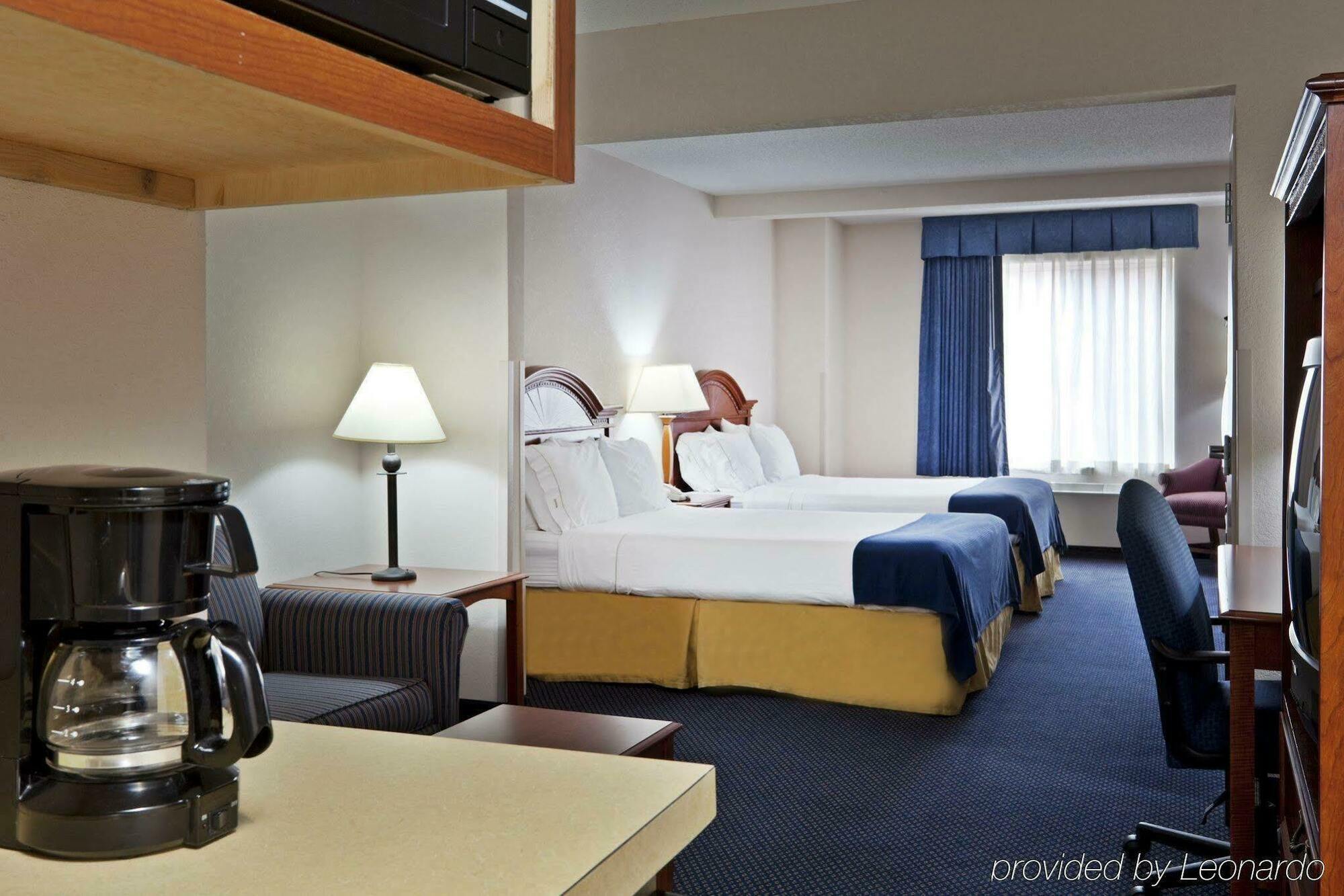 Holiday Inn Express Hotel & Suites High Point South, An Ihg Hotel Archdale Room photo